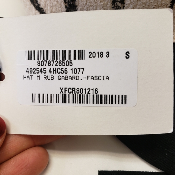 Hat - Picture 5 of 5